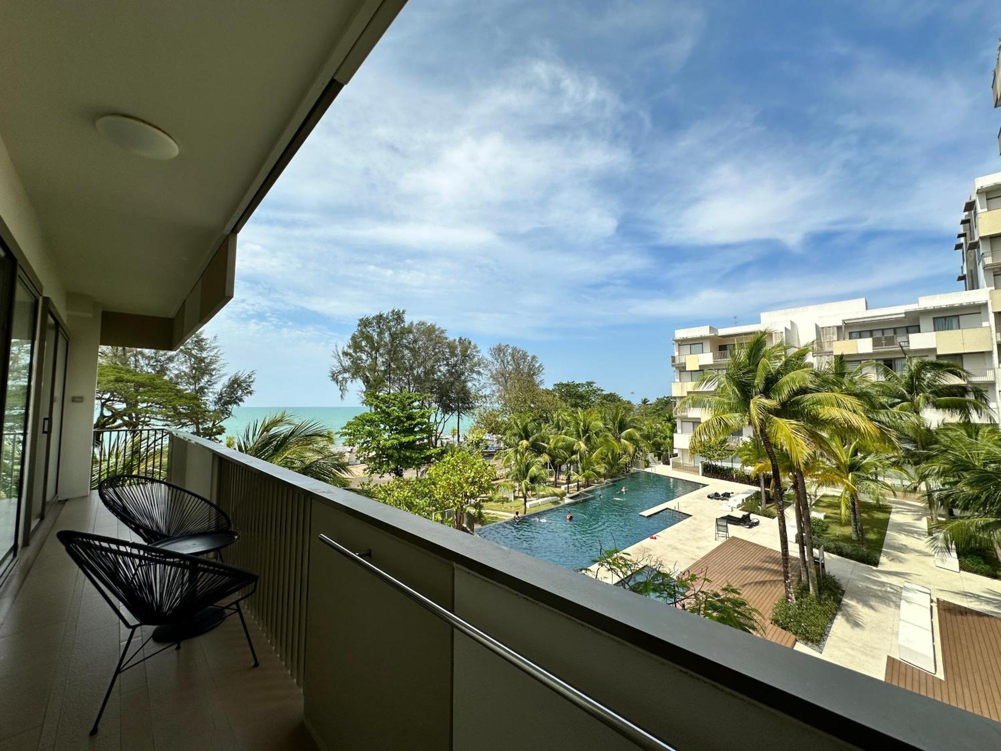 By The Sea- Pool And Sea View Apartment Batu Ferringhi Exterior photo